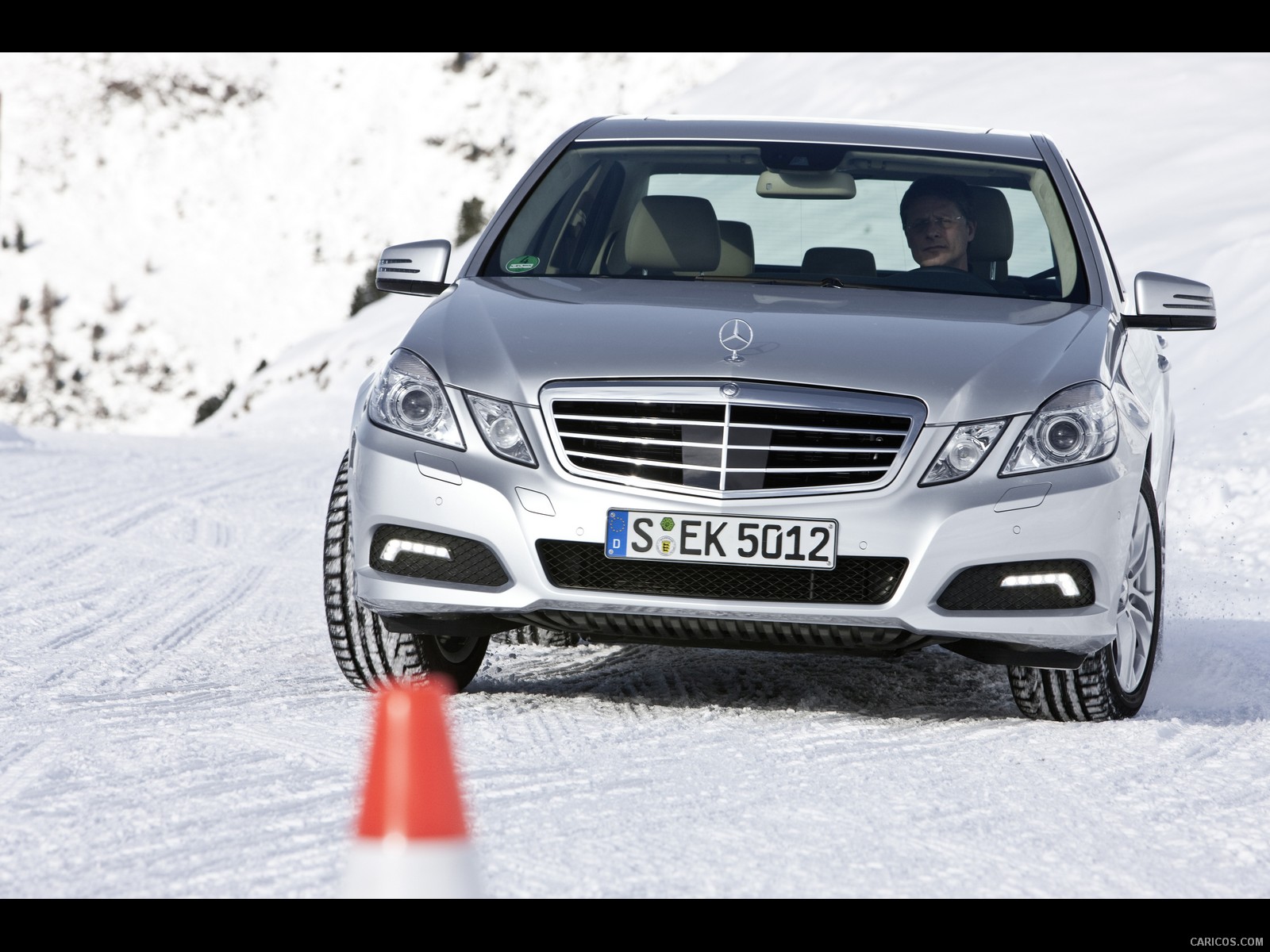 Mercedes-Benz E-Class 4matic  - Front Angle , #43 of 43