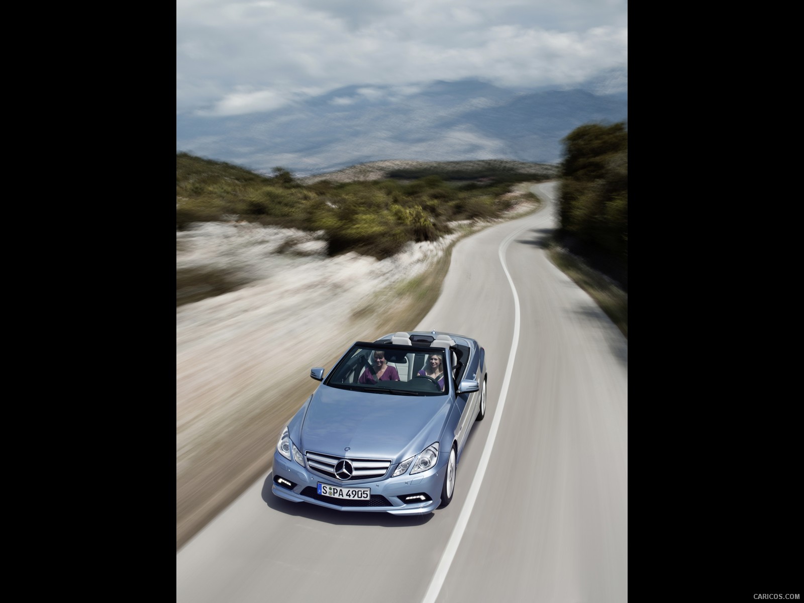 Mercedes-Benz E-Class Cabriolet  - Front Angle , #37 of 165