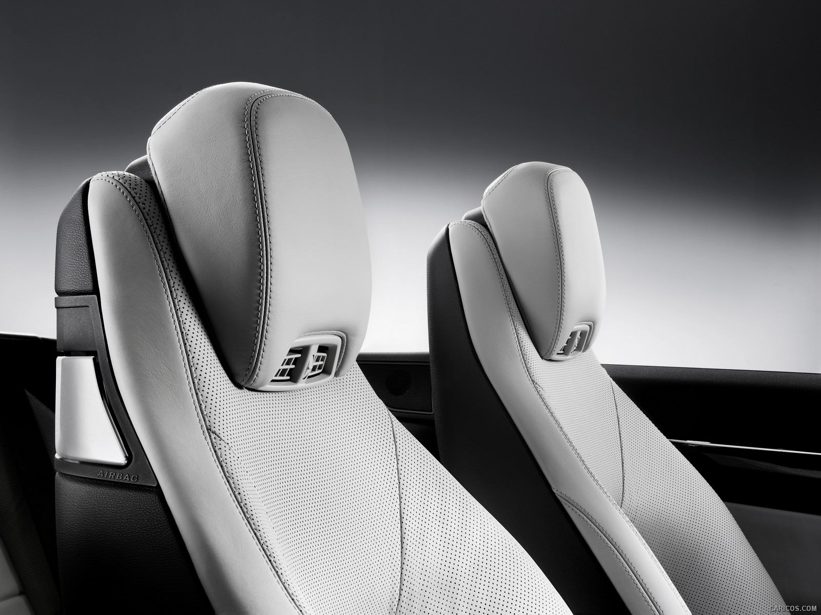 Mercedes-Benz E-Class Cabriolet  - Interior, Front Seats, #56 of 165