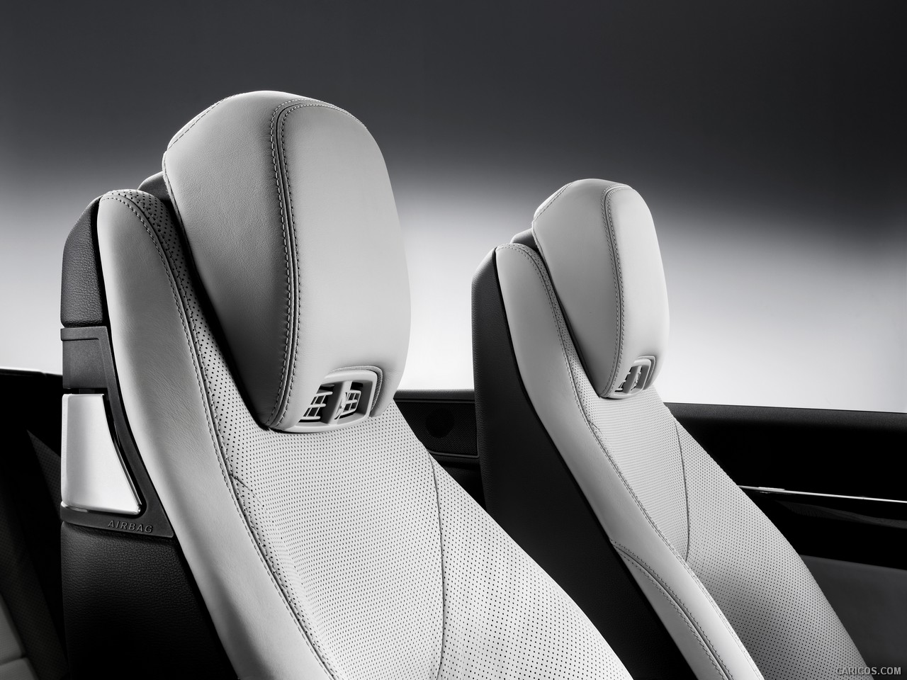 Mercedes-Benz E-Class Cabriolet  - Interior, Front Seats