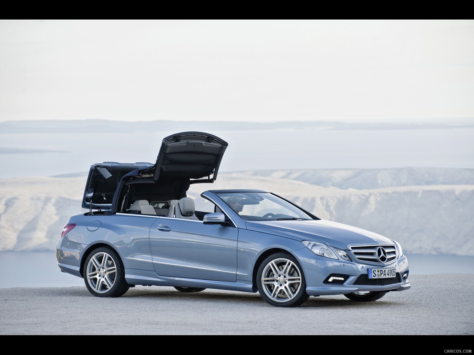 Mercedes-Benz E-Class Cabriolet - Top In Action - , #45 of 165