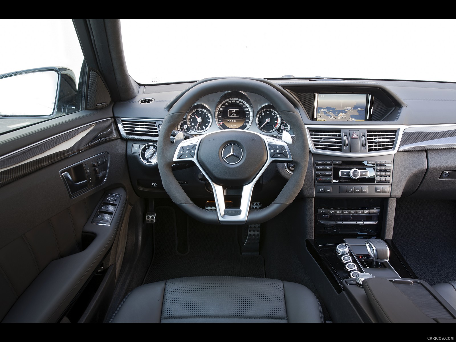 Mercedes-Benz E63 AMG Wagon  - Interior, #13 of 42