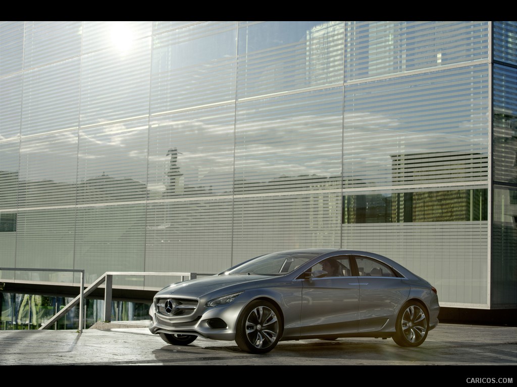 Mercedes-Benz F800 Style Concept (2010)  - Front Left Quarter 