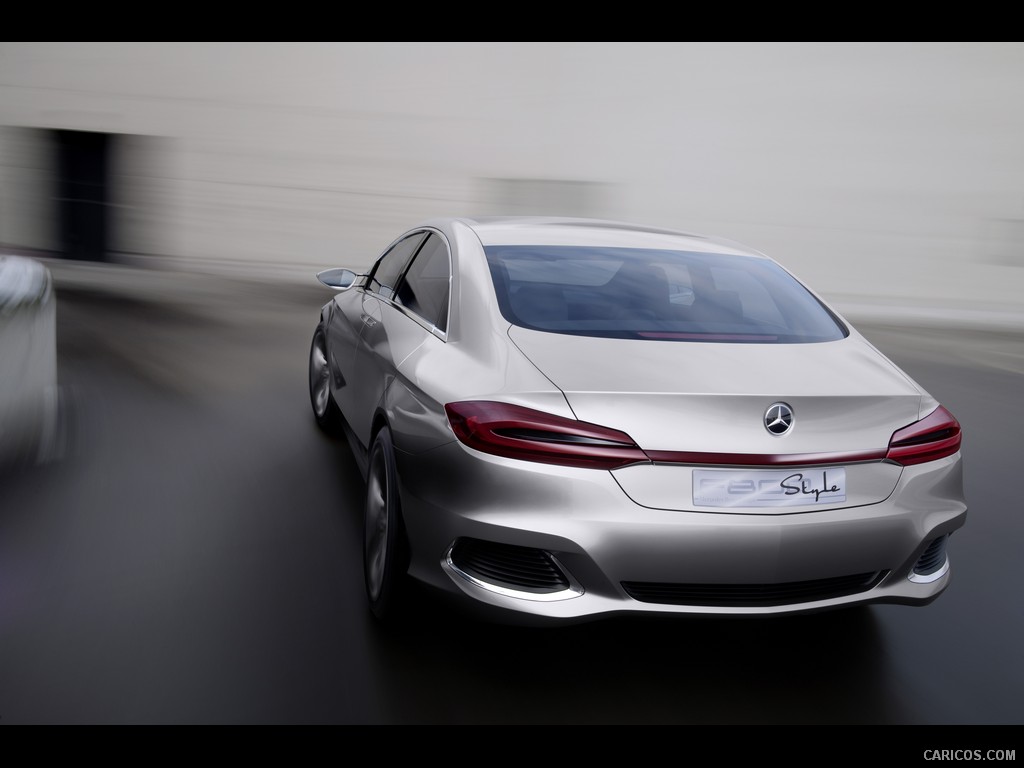 Mercedes-Benz F800 Style Concept (2010)  - Rear Angle 