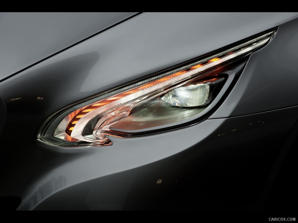 Mercedes-Benz F800 Style Concept (2010) - Headlight - 