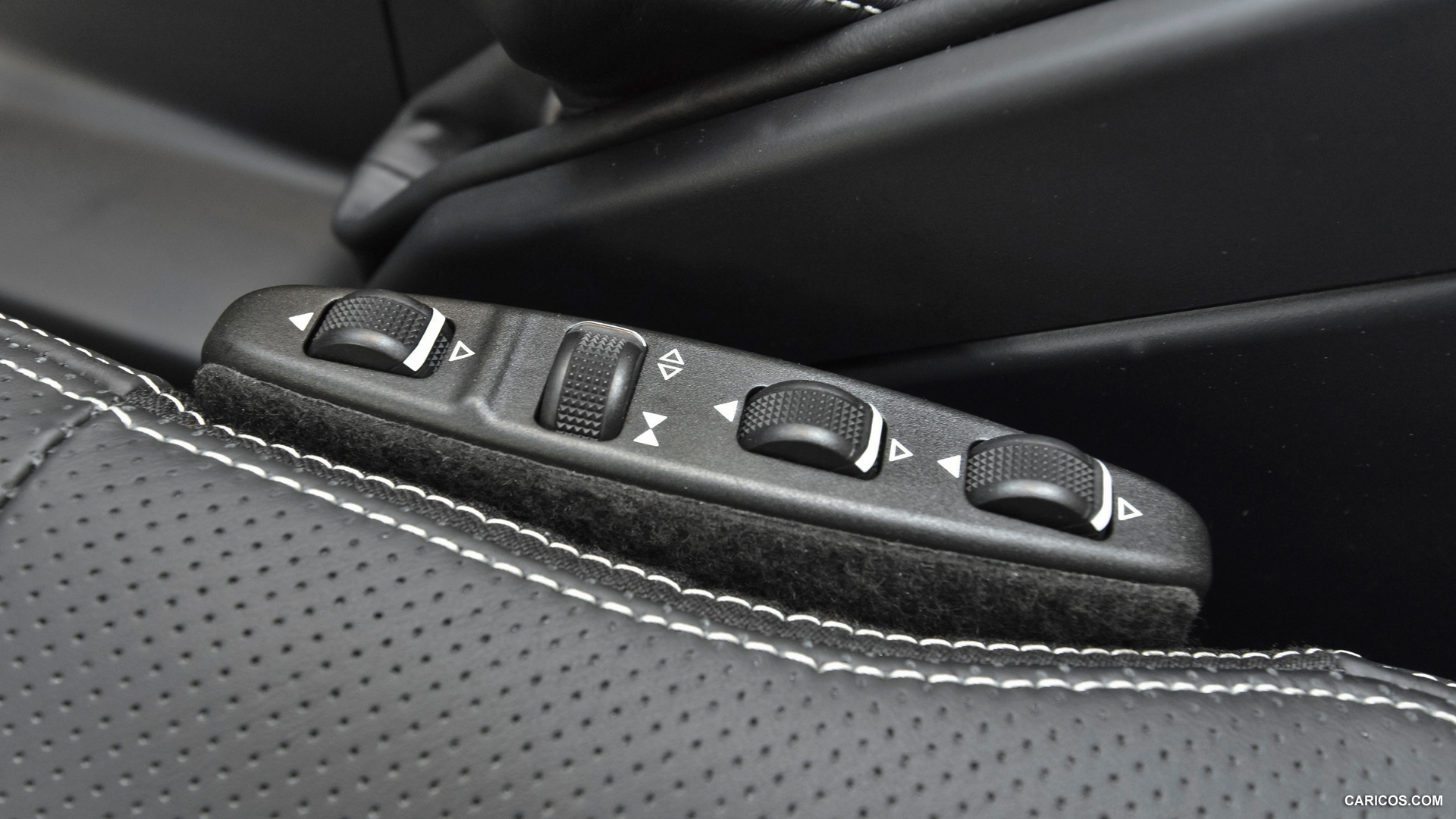 Mercedes-Benz G63 AMG US-Version (2013)  - Interior Detail, #79 of 83