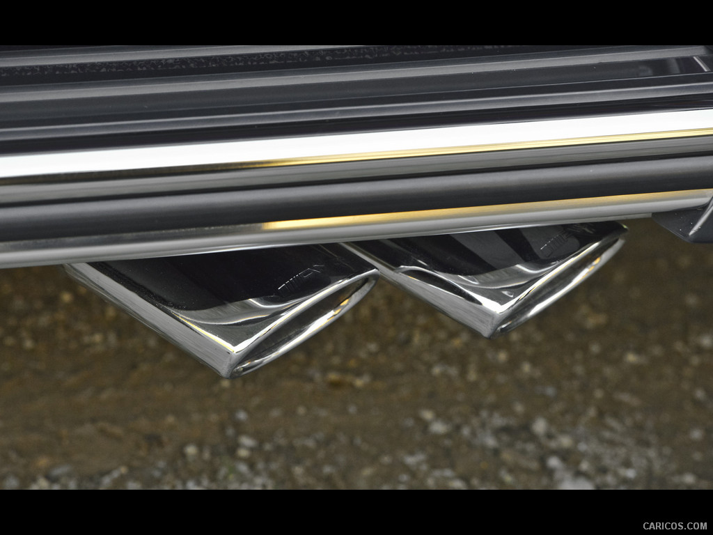 Mercedes-Benz G63 AMG US-Version (2013)  - Exhaust