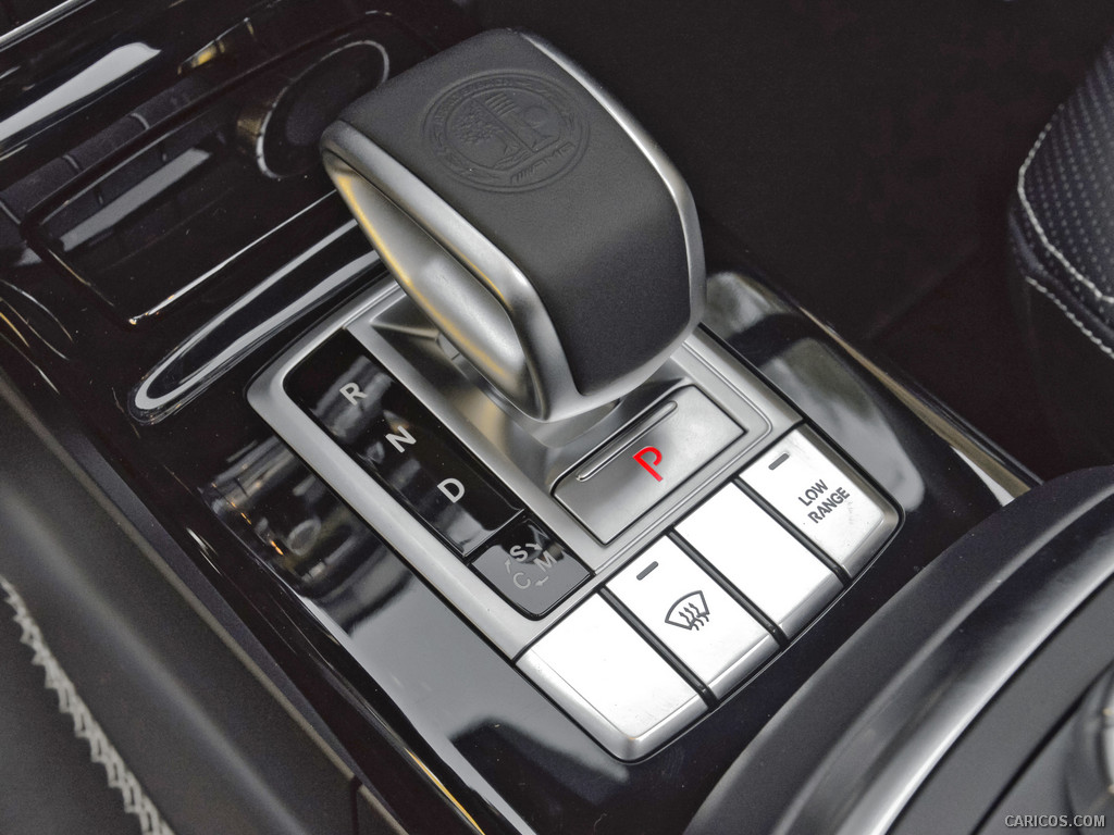 Mercedes-Benz G63 AMG US-Version (2013)  - Interior Detail