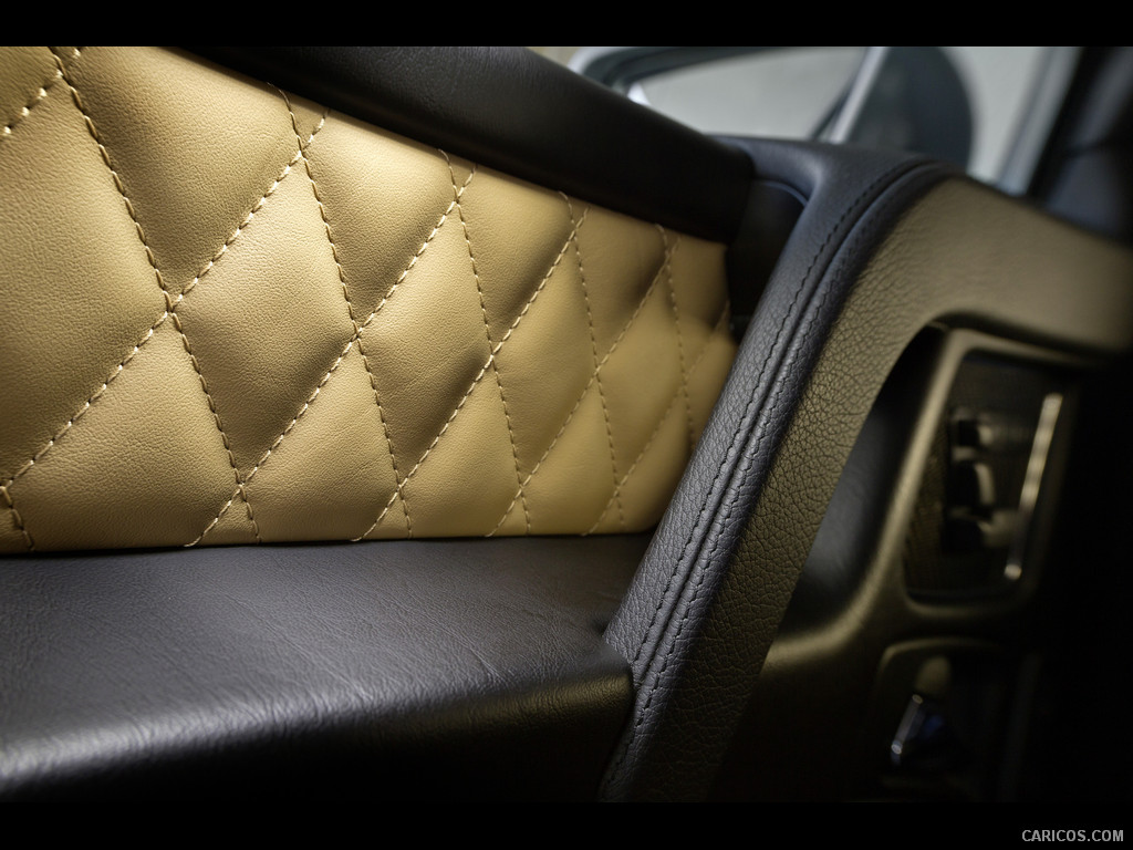 Mercedes-Benz G65 AMG V12 Biturbo (2013)  - Interior Detail