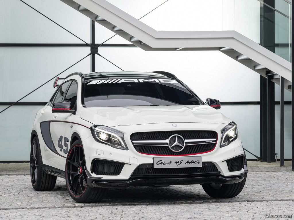 Mercedes-Benz GLA 45 AMG Concept (2013)  - Front