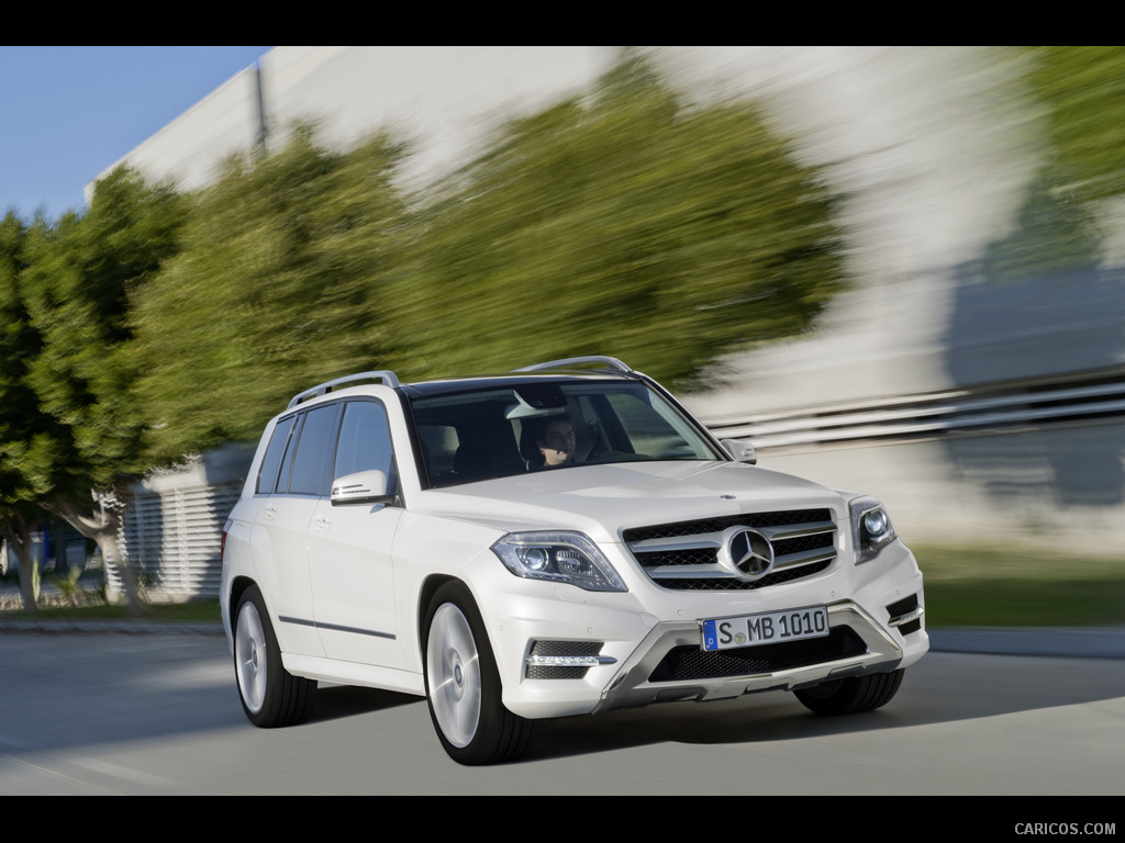 Mercedes-Benz GLK-Class (2013)  GLK 350 4MATIC BlueEFFICIENCY - Front