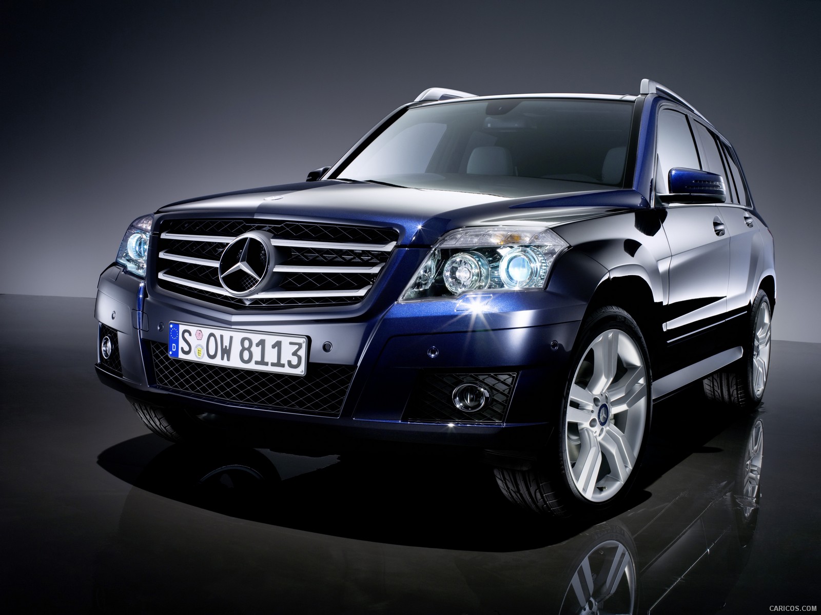 Mercedes-Benz GLK-Class  - Front Angle , #204 of 351