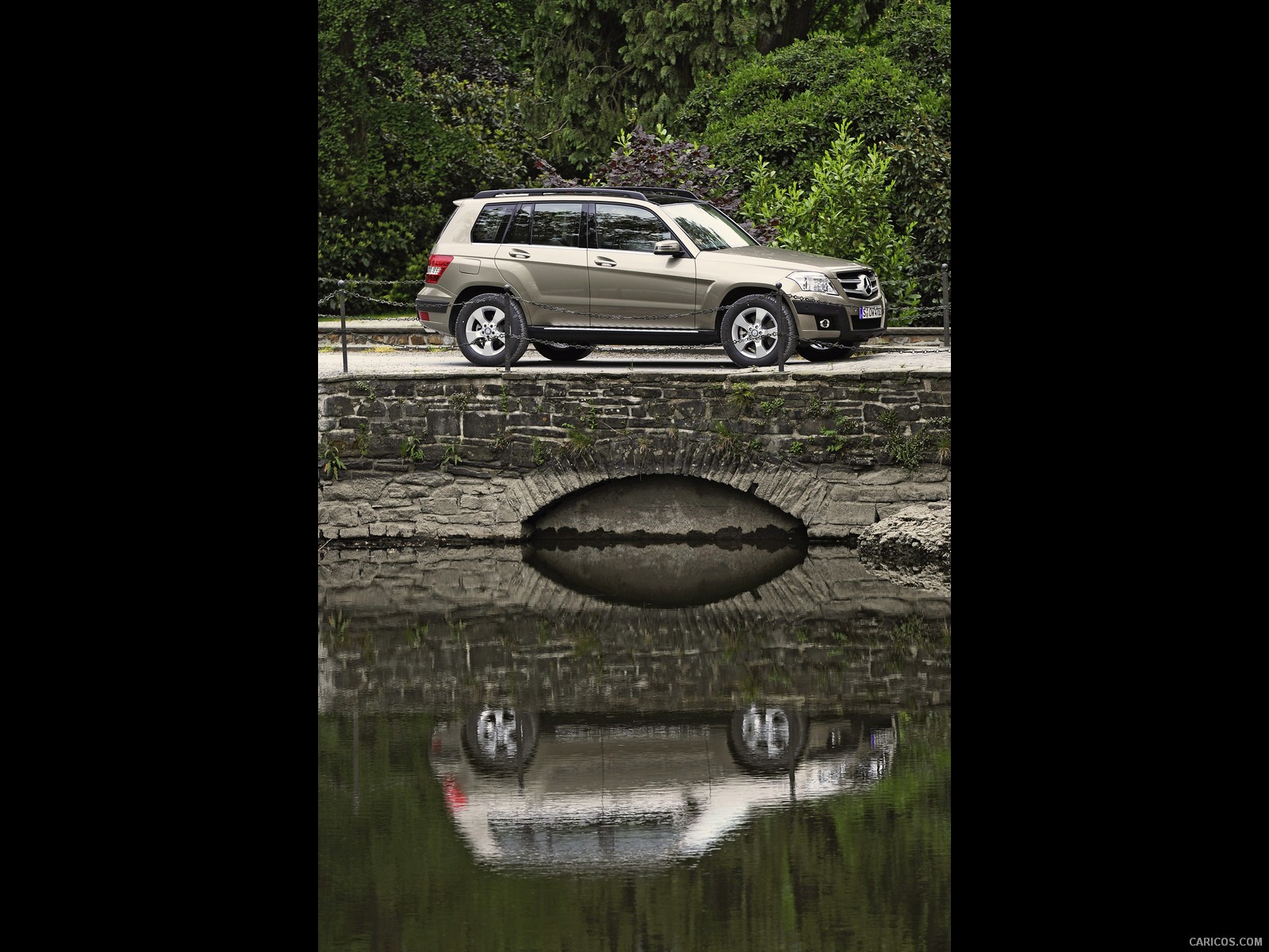 Mercedes-Benz GLK-Class - Off Road - Side, #146 of 351