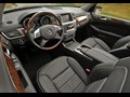Mercedes-Benz M-Class (2012) ML350 4MATIC - Interior