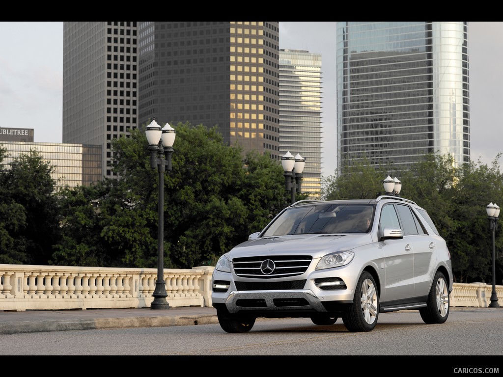 Mercedes-Benz M-Class (2012)  - Front 