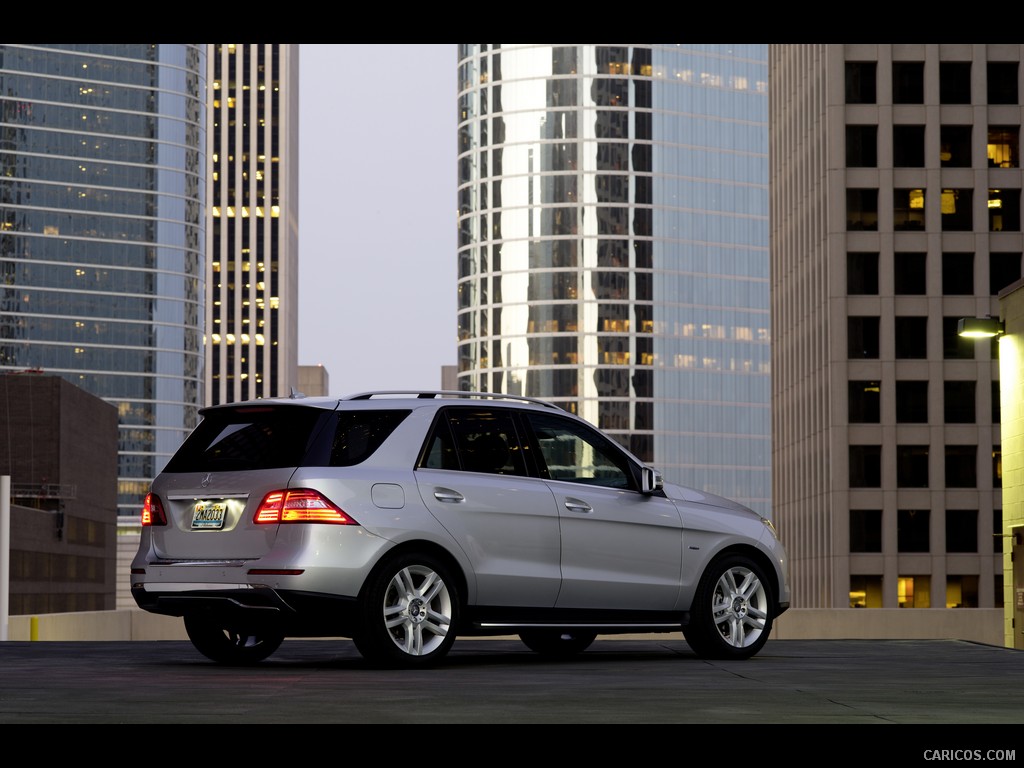 Mercedes-Benz M-Class (2012)  - Rear 