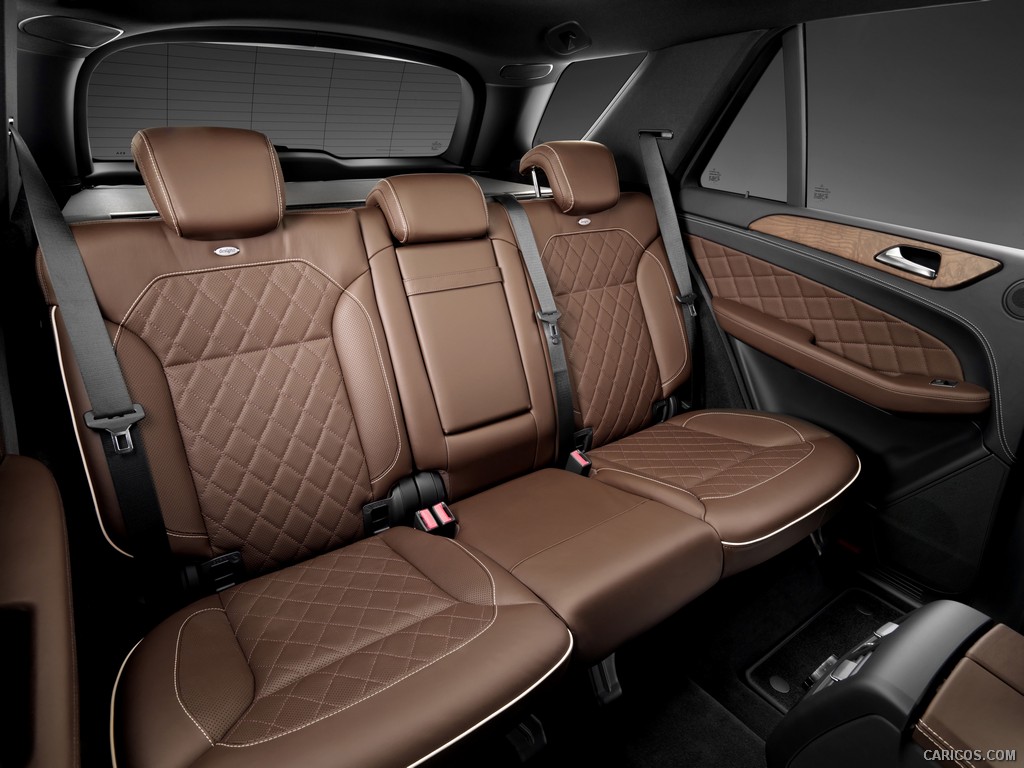 Mercedes-Benz M-Class (2012)  - Rear Seats