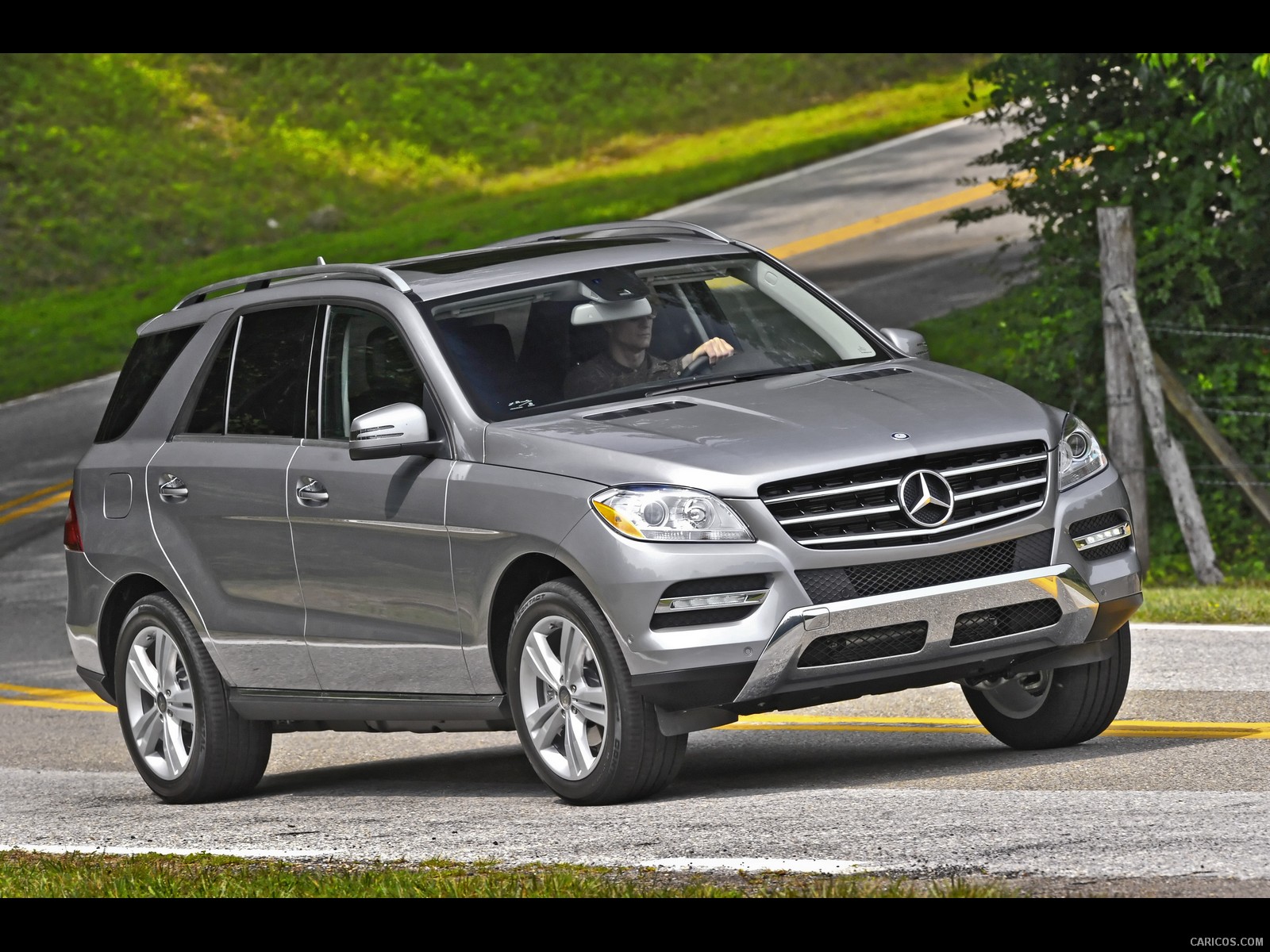 Mercedes-Benz M-Class (2012) ML350 4MATIC - | Caricos