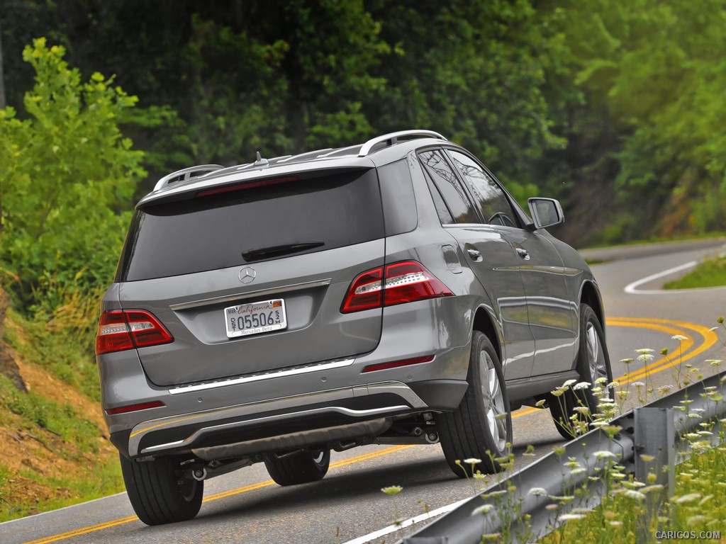 Mercedes-Benz M-Class (2012) ML350 4MATIC - 