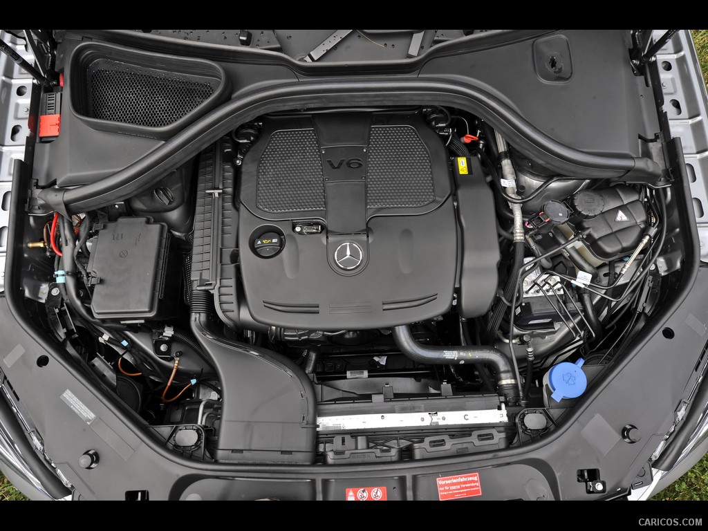 Mercedes-Benz M-Class (2012) ML350 4MATIC - Engine