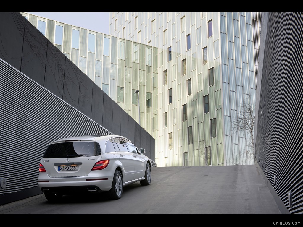 Mercedes-Benz R-Class (2011)  - 