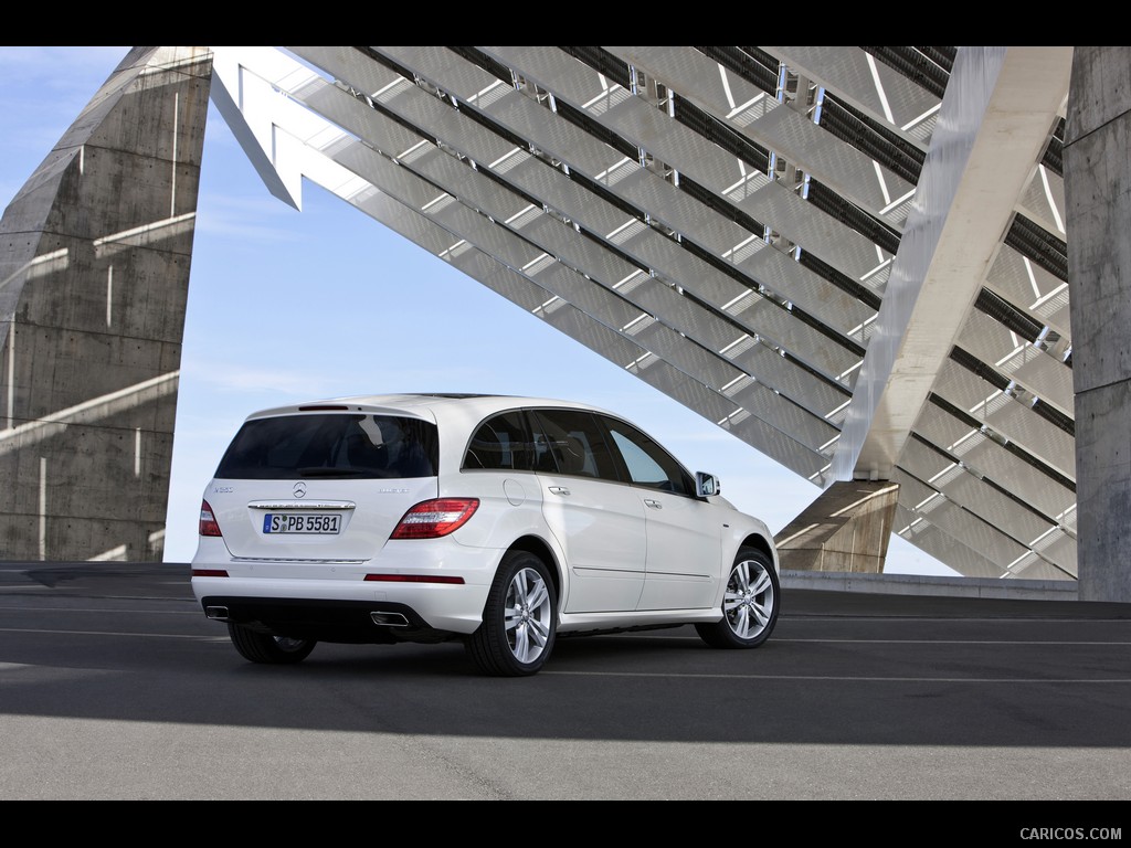 Mercedes-Benz R-Class (2011)  - 