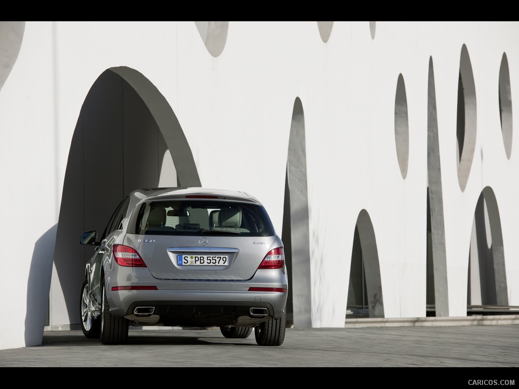 Mercedes-Benz R-Class (2011)  - 