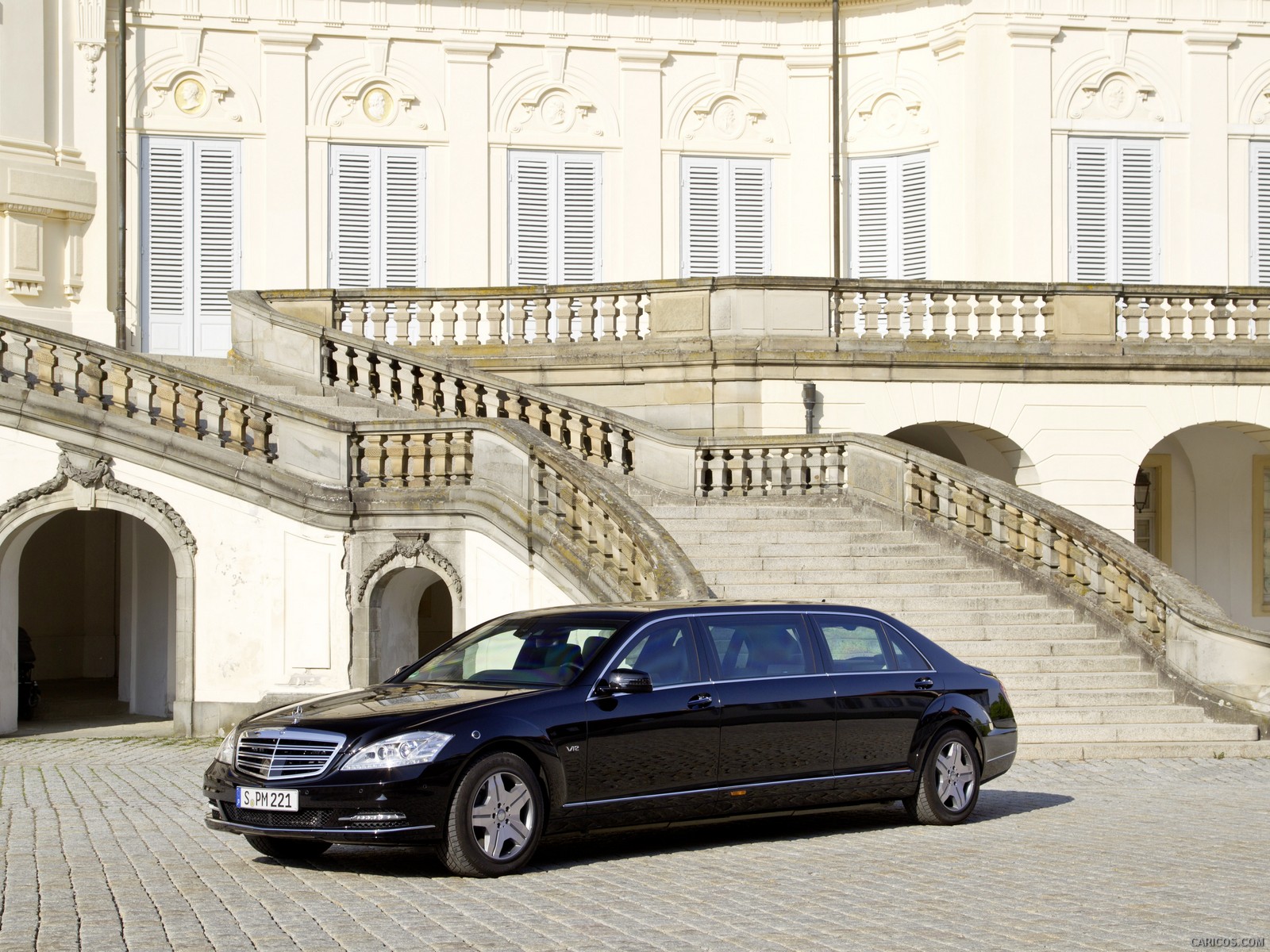 Mercedes-Benz S600 Pullman Guard  - Front , #13 of 24