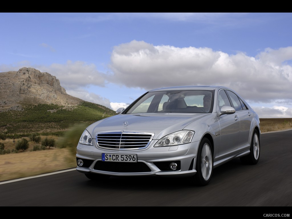 Mercedes-Benz S63 AMG (2010)  - Front Left Quarter 