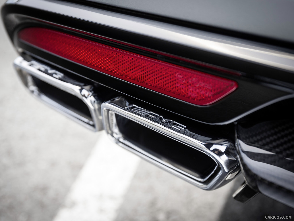 Mercedes-Benz S63 AMG W222 (2014)  - Exhaust