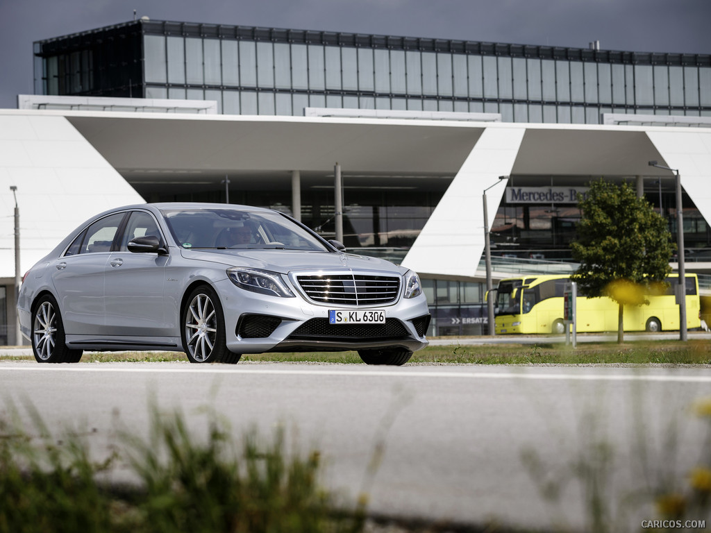 Mercedes-Benz S63 AMG W222 (2014)  - Front