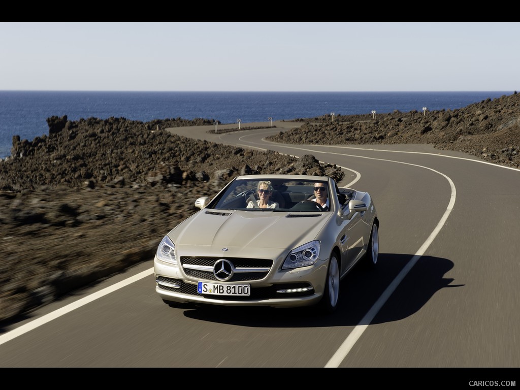 Mercedes-Benz SLK (2012)  - Front Angle 