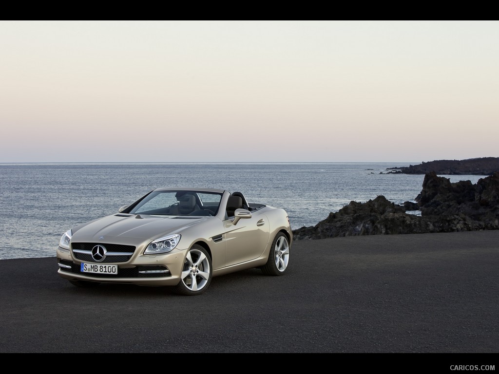 Mercedes-Benz SLK (2012)  - Front Left Quarter 