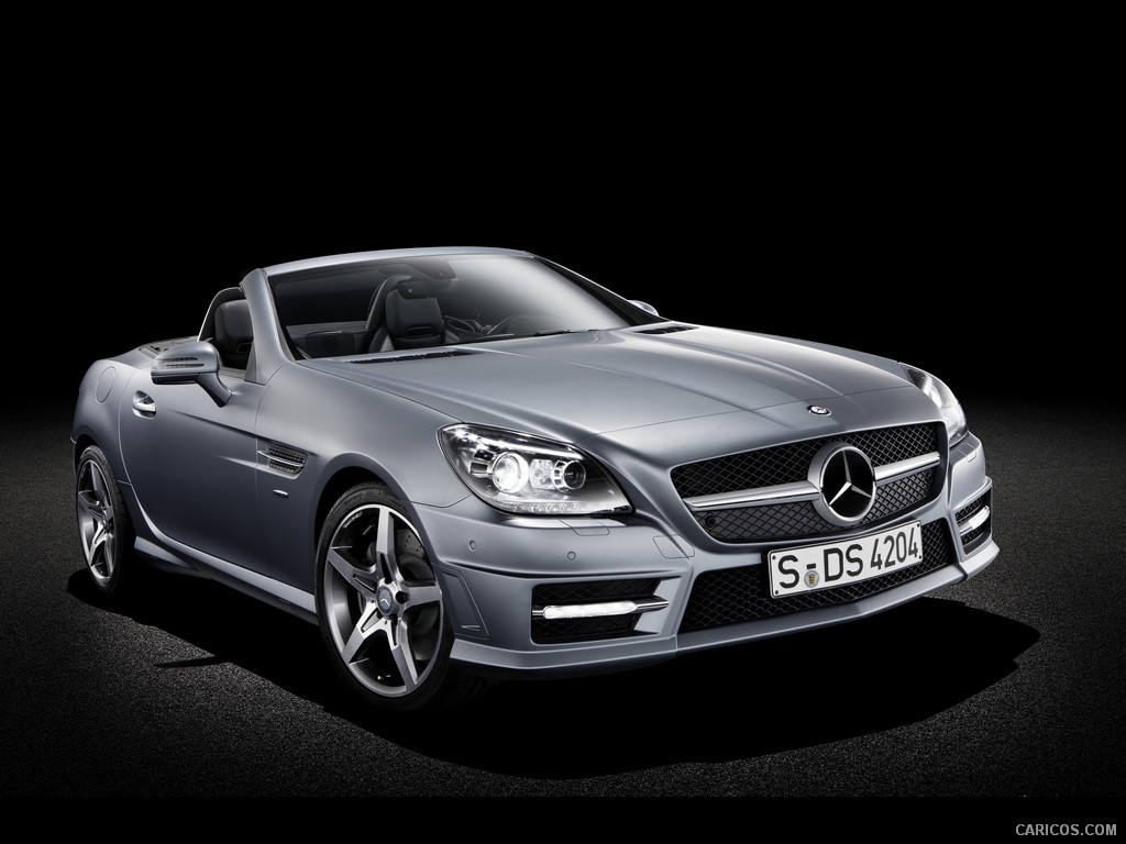 Mercedes-Benz SLK (2012)  - Front Right Quarter 