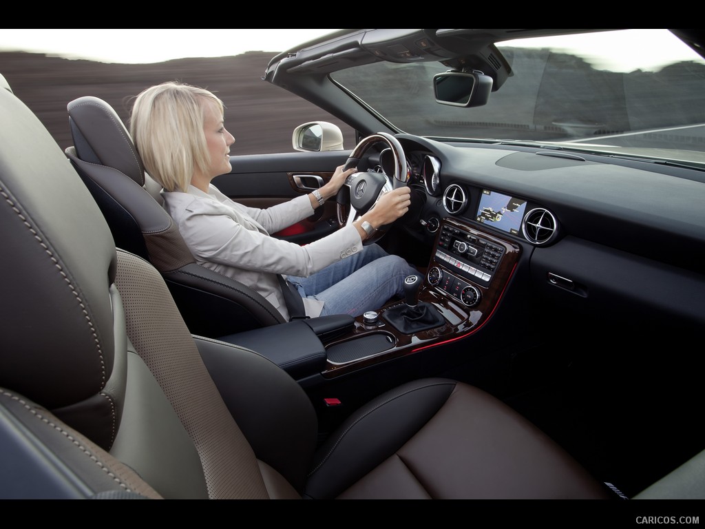 Mercedes-Benz SLK (2012)  - Interior