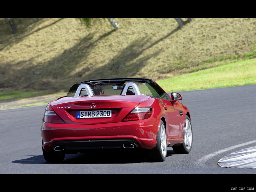 Mercedes-Benz SLK (2012)  - Rear Angle 