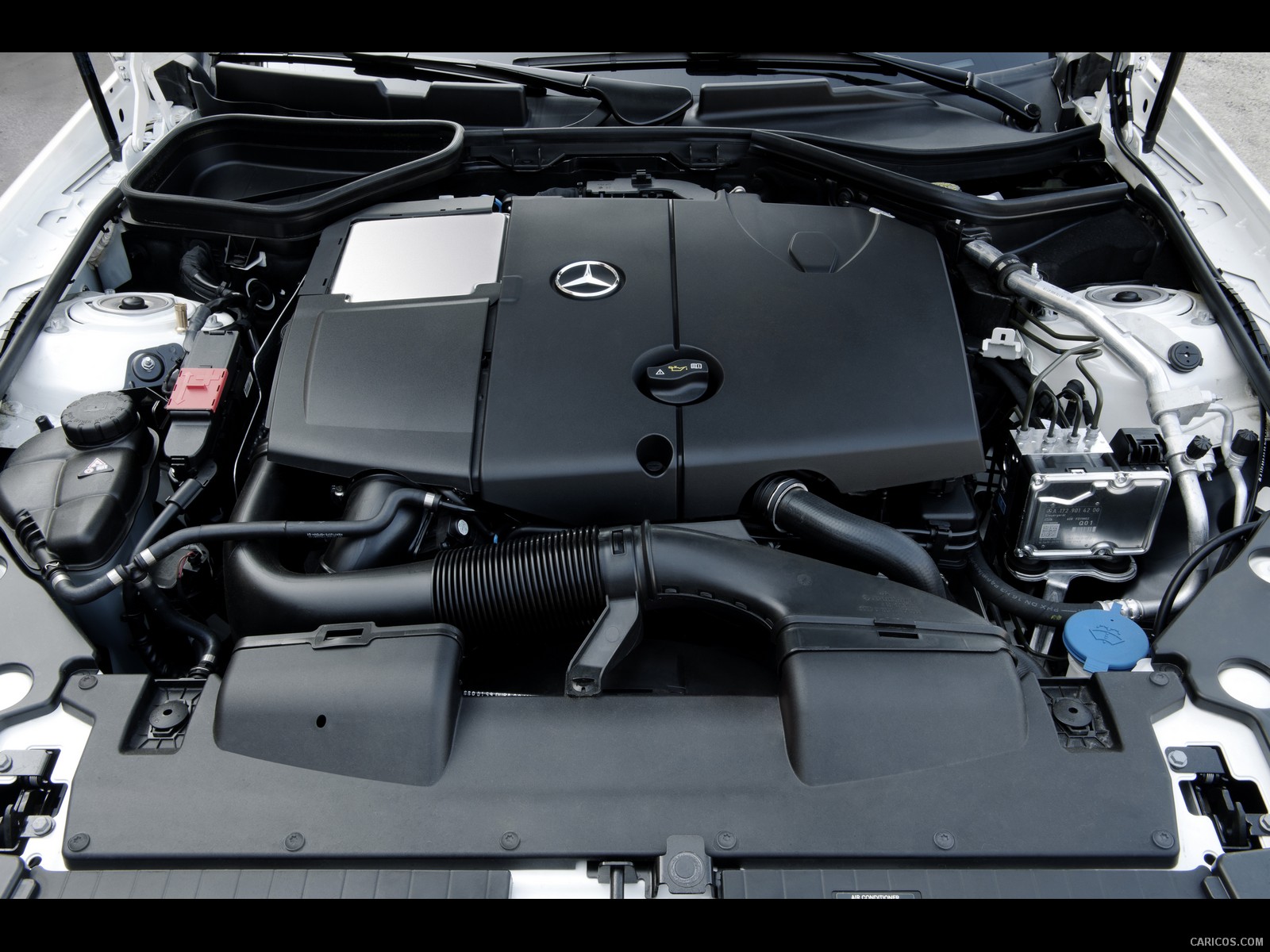 Mercedes-Benz SLK 250 CDI (2012)  - Engine, #10 of 15