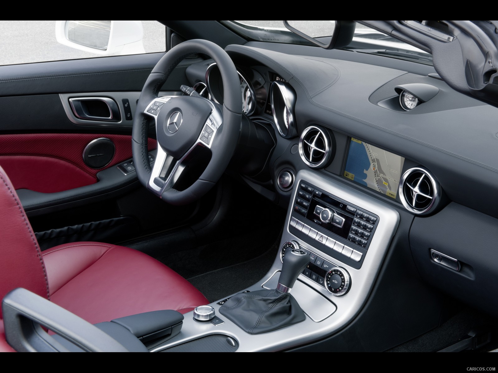 Mercedes-Benz SLK 250 CDI (2012)  - Interior, #9 of 15