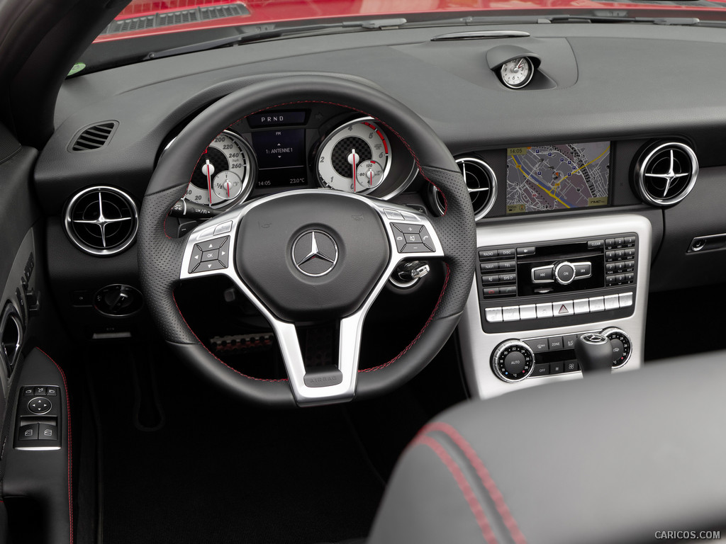 Mercedes-Benz SLK 250 CDI interior