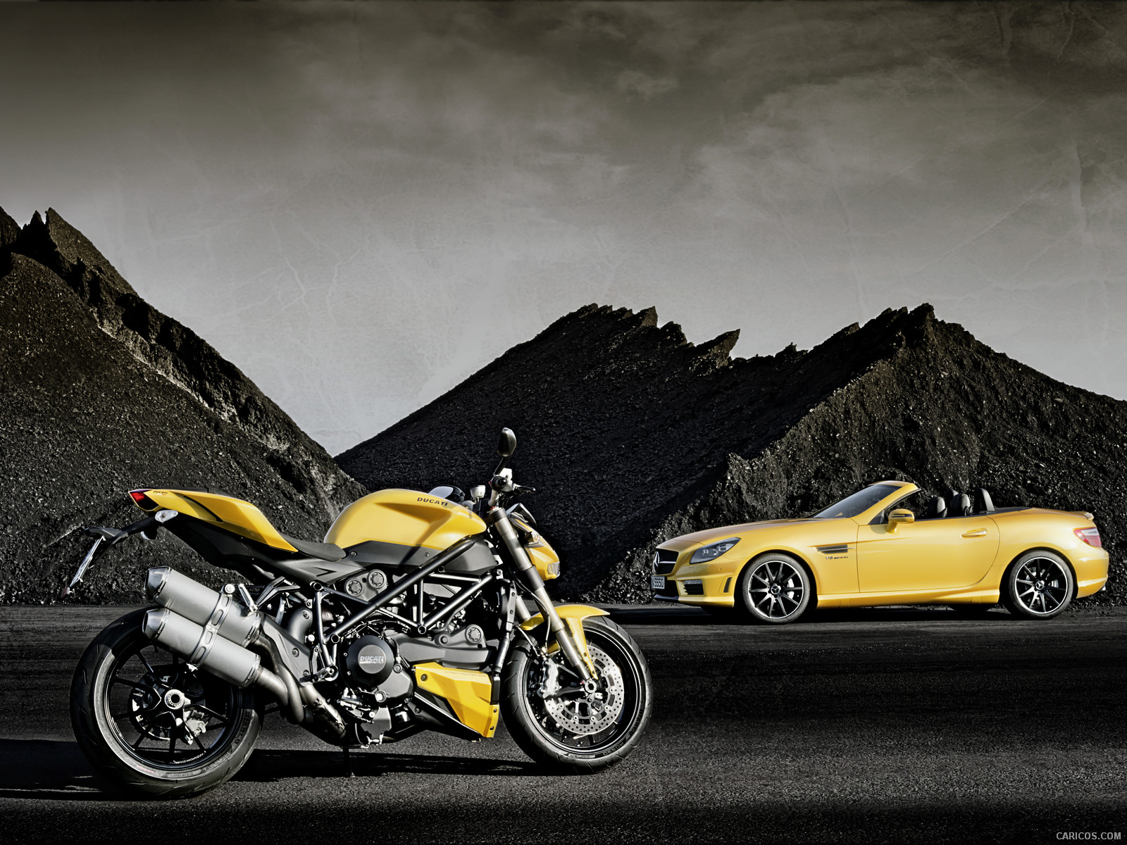 Mercedes-Benz SLK 55 AMG and Ducati Streetfighter 848 - , #40 of 47