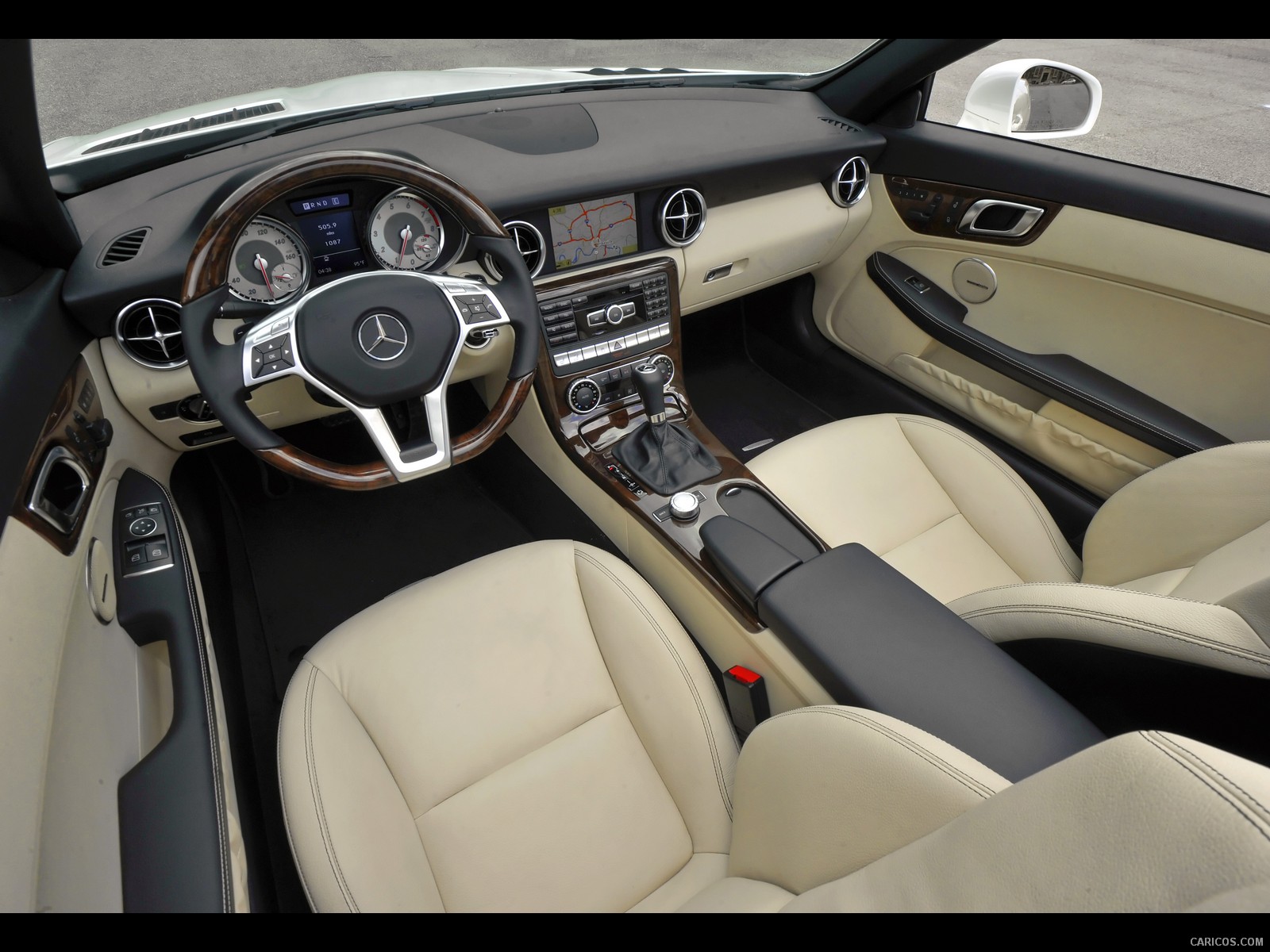 Mercedes-Benz SLK350 (2012)  - Interior, #53 of 88