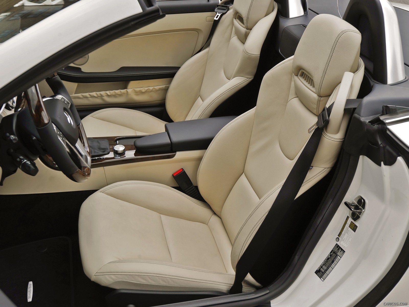 Mercedes-Benz SLK350 (2012)  - Interior, #55 of 88