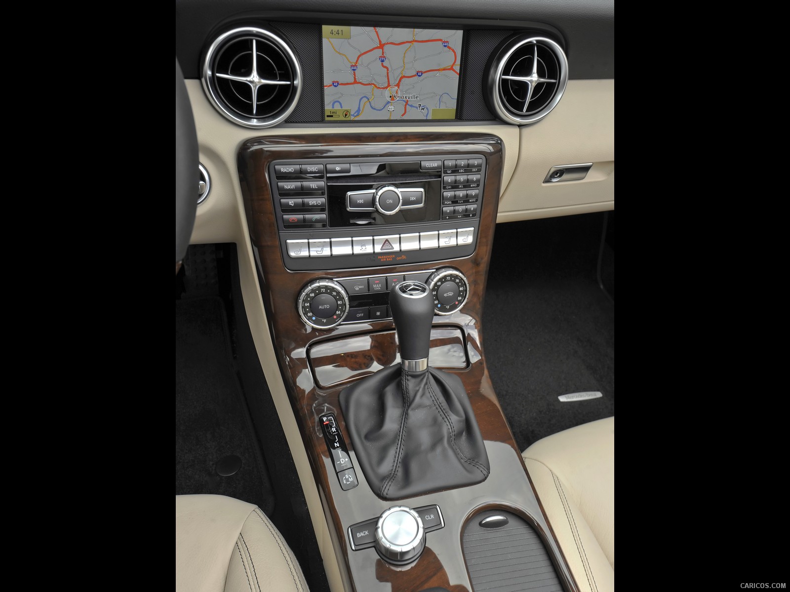 Mercedes-Benz SLK350 (2012)  - Interior, #58 of 88