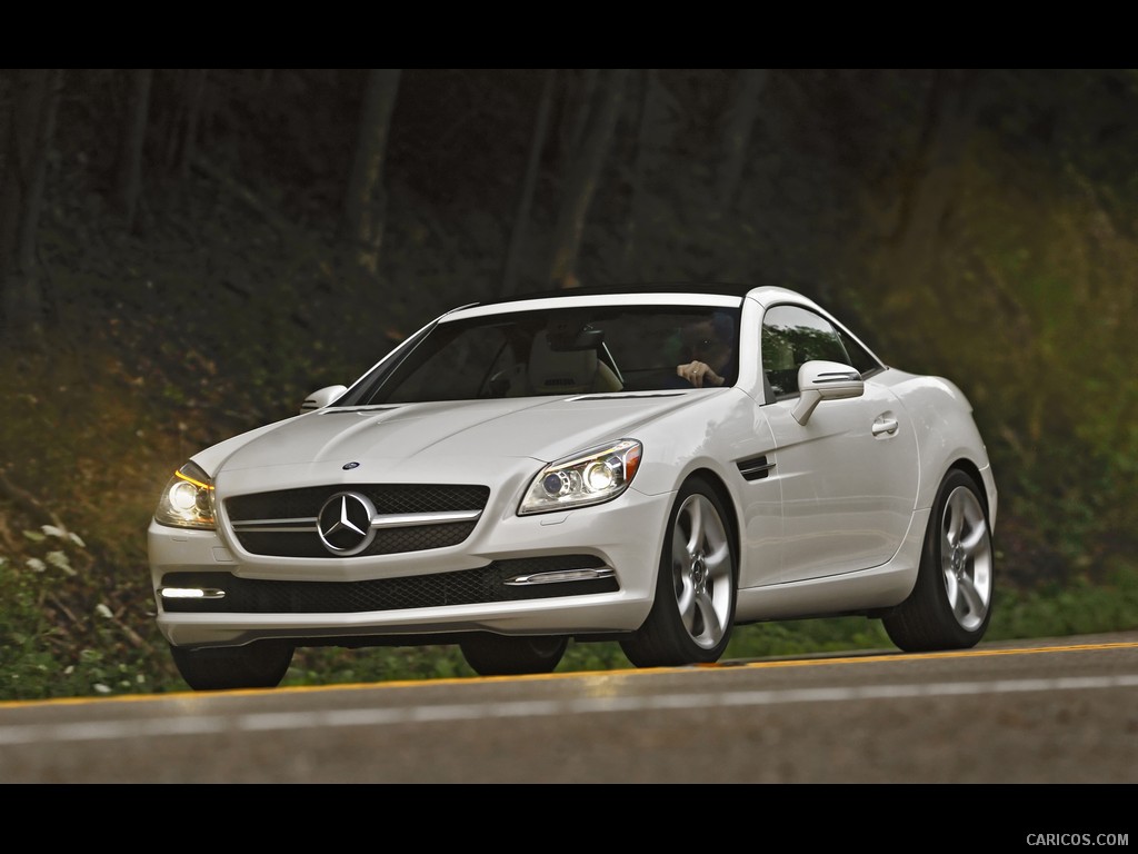 Mercedes-Benz SLK350 (2012)  - Front 