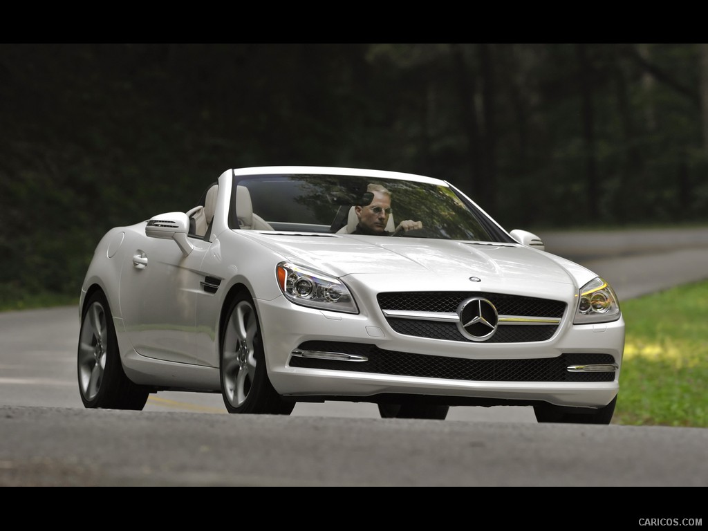 Mercedes-Benz SLK350 (2012)  - Front 