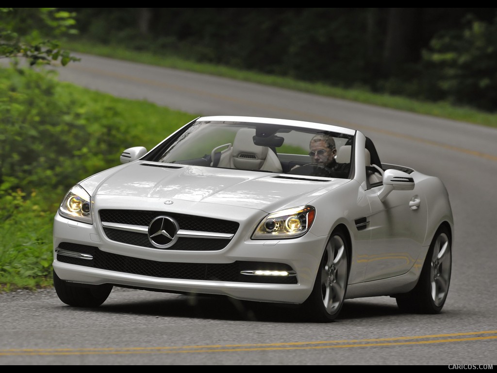 Mercedes-Benz SLK350 (2012)  - Front 