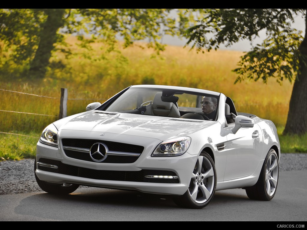 Mercedes-Benz SLK350 (2012)  - Front 