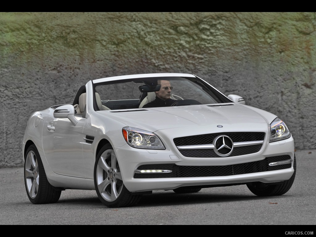 Mercedes-Benz SLK350 (2012)  - Front 