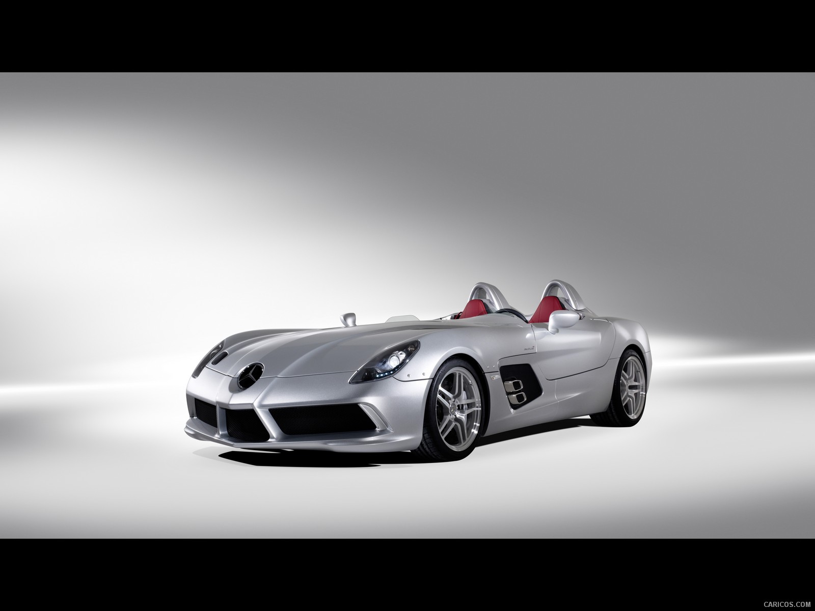 Mercedes-Benz SLR Stirling Moss  - Front Angle , #34 of 54