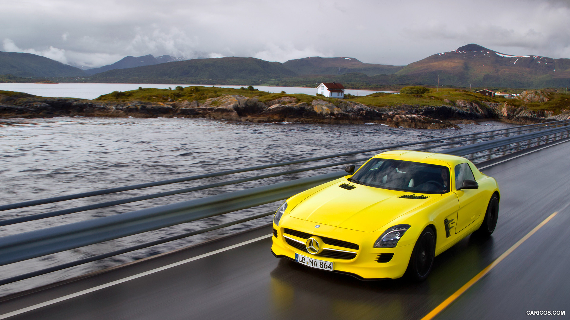 Mercedes-Benz SLS AMG E-CELL Concept  - Front, #7 of 60